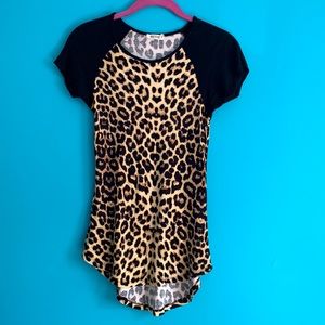 Leopard print tshirt